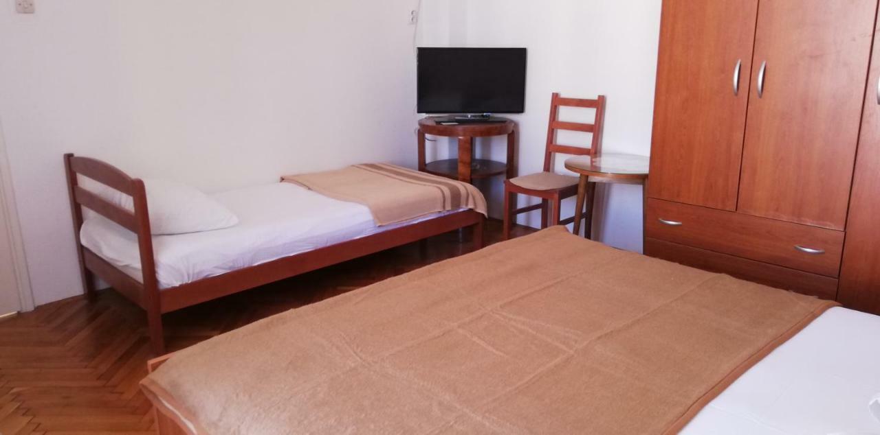 Marina Apartment End Rooms Vela Luka Ngoại thất bức ảnh
